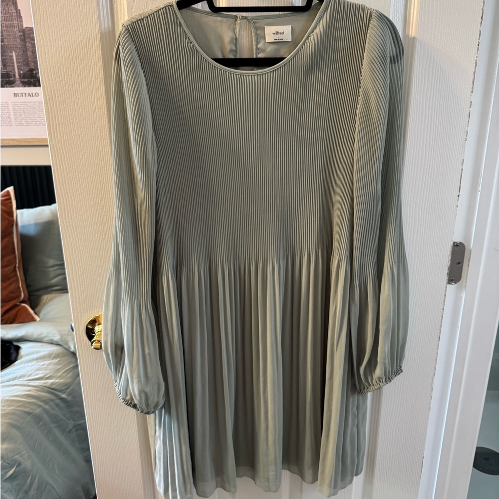 Aritzia Wilfred Soft Green Pleated Dress